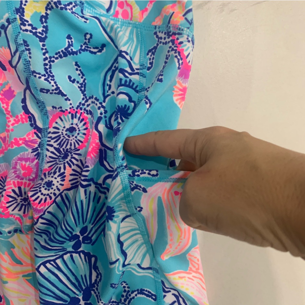 NWT Lilly Pulitzer Weekender Midi Leggings Sz XXS Luxletic Bougainville Pink - Picture 10 of 12